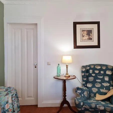 Alto Boutique Bed and Breakfast 4*