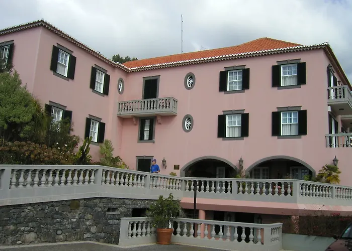 לינה וארוחת בוקר Alto Boutique 4*